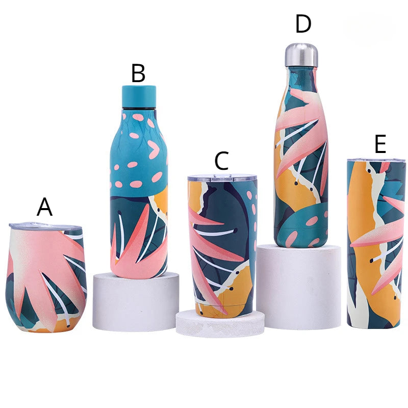 Stainless steel insulated water bottle with a secure lid, designed for everyday hydration and portability.