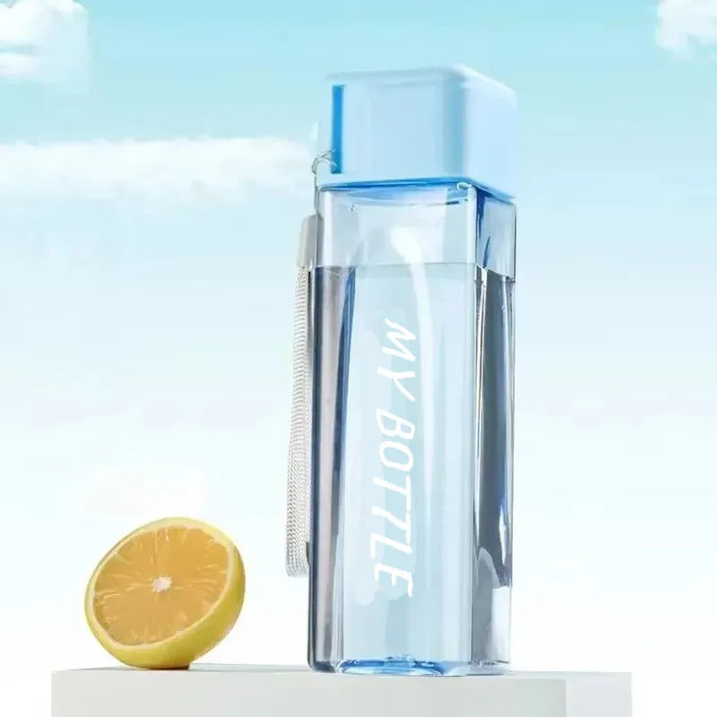 Stylish square drinking bottle with a modern design, perfect for daily hydration and on-the-go convenience.