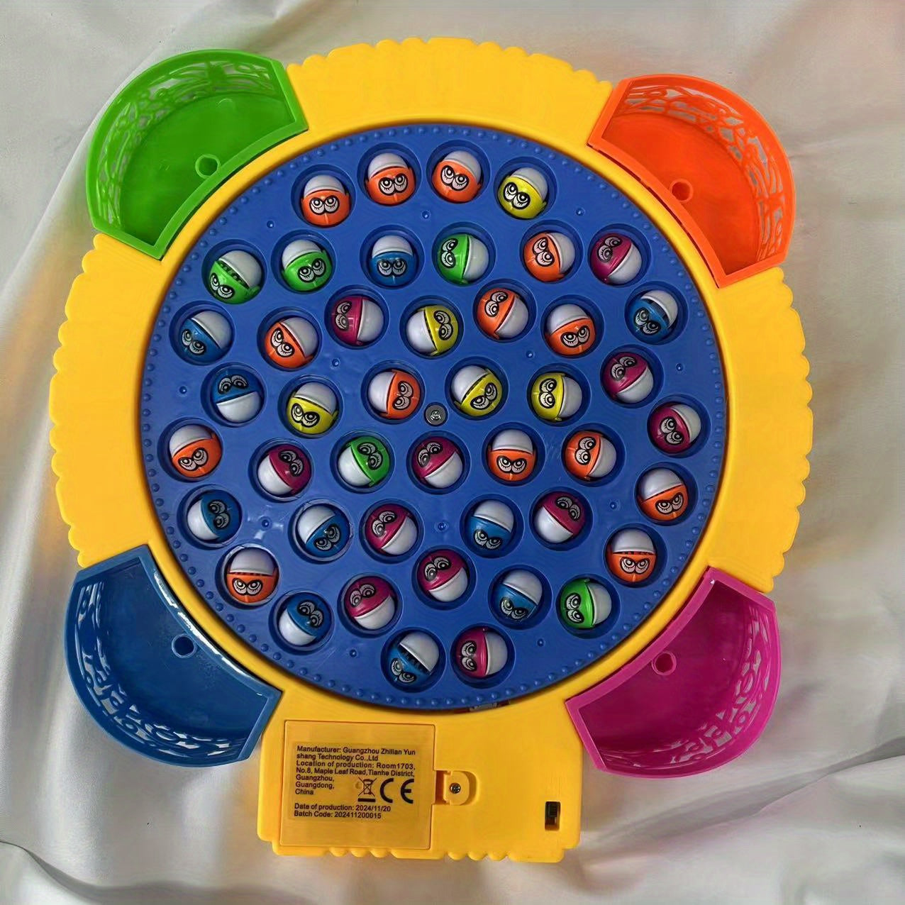 Packaged attractively for gifting, this electric fishing toy set is ideal for birthdays, Christmas, or other special occasions, providing fun and educational play.