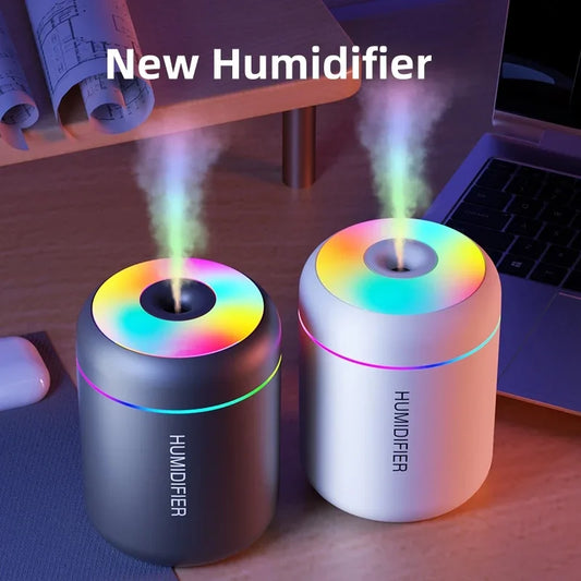 180ML mini USB air humidifier and aroma diffuser, ideal for cars, bedrooms, and home spaces.