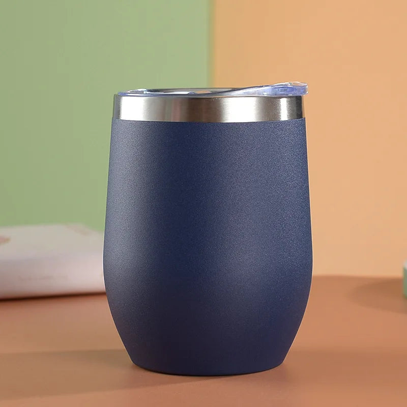 Stylish egg-shaped office thermos flask to keep drinks at the ideal temperature throughout the day.

